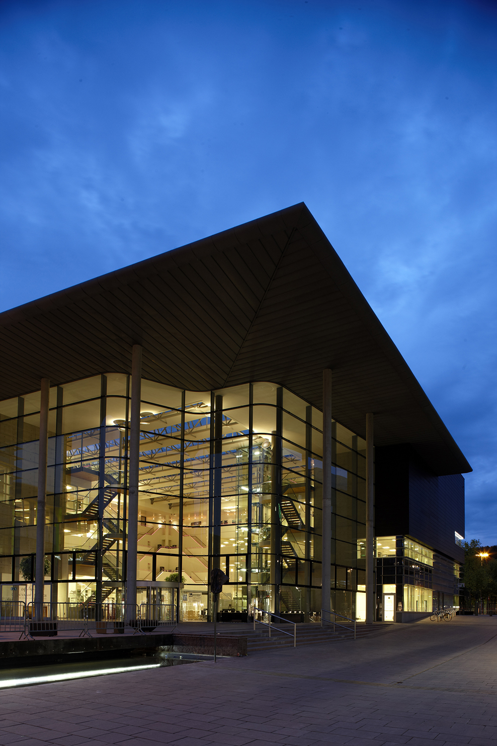biblio-2-010.jpg