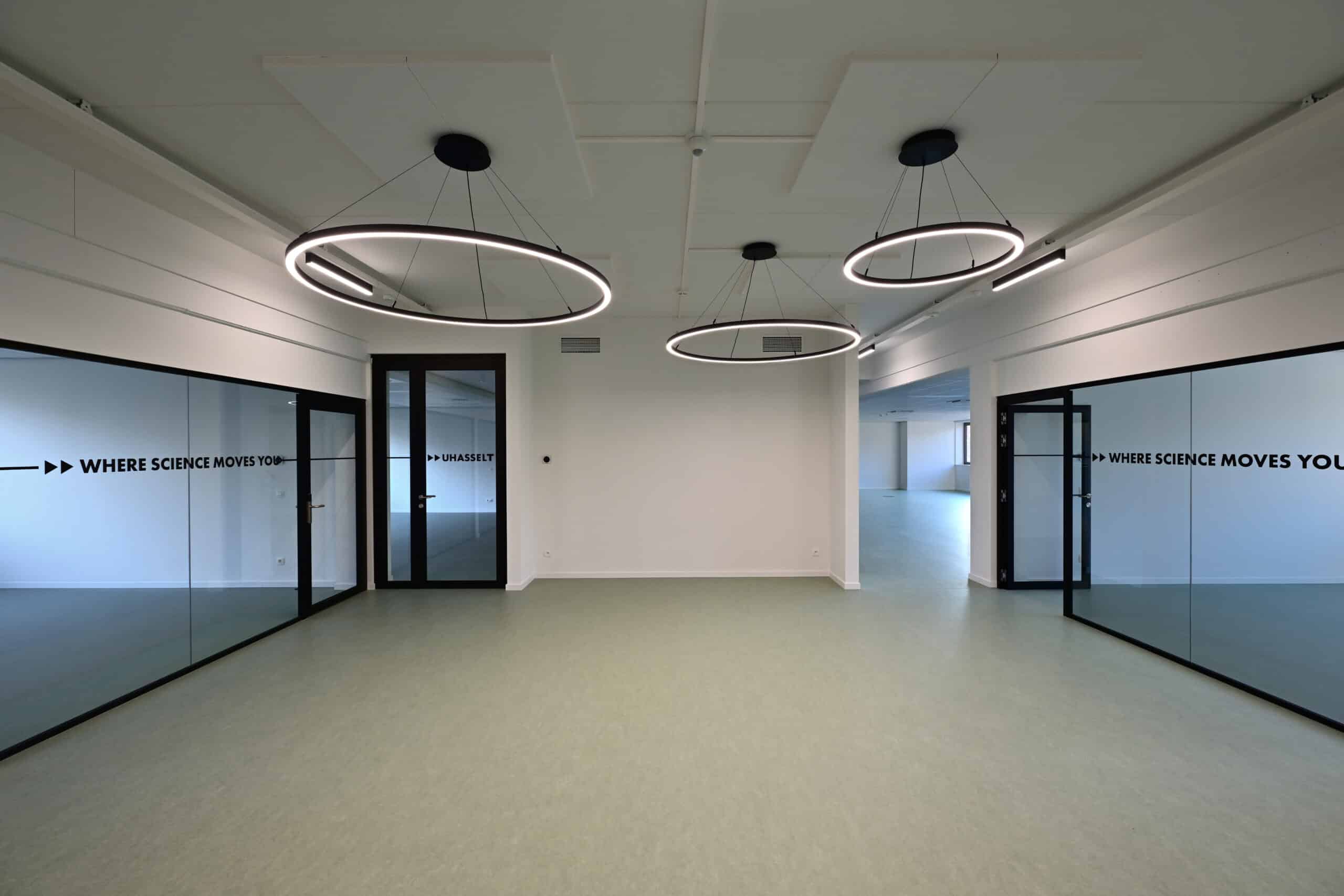 Uhasselt-el-systems13