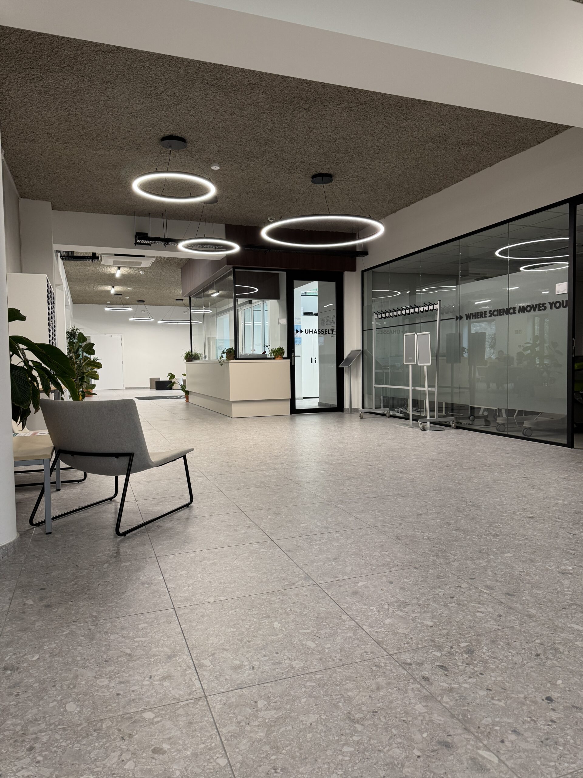 Uhasselt-el-systems6