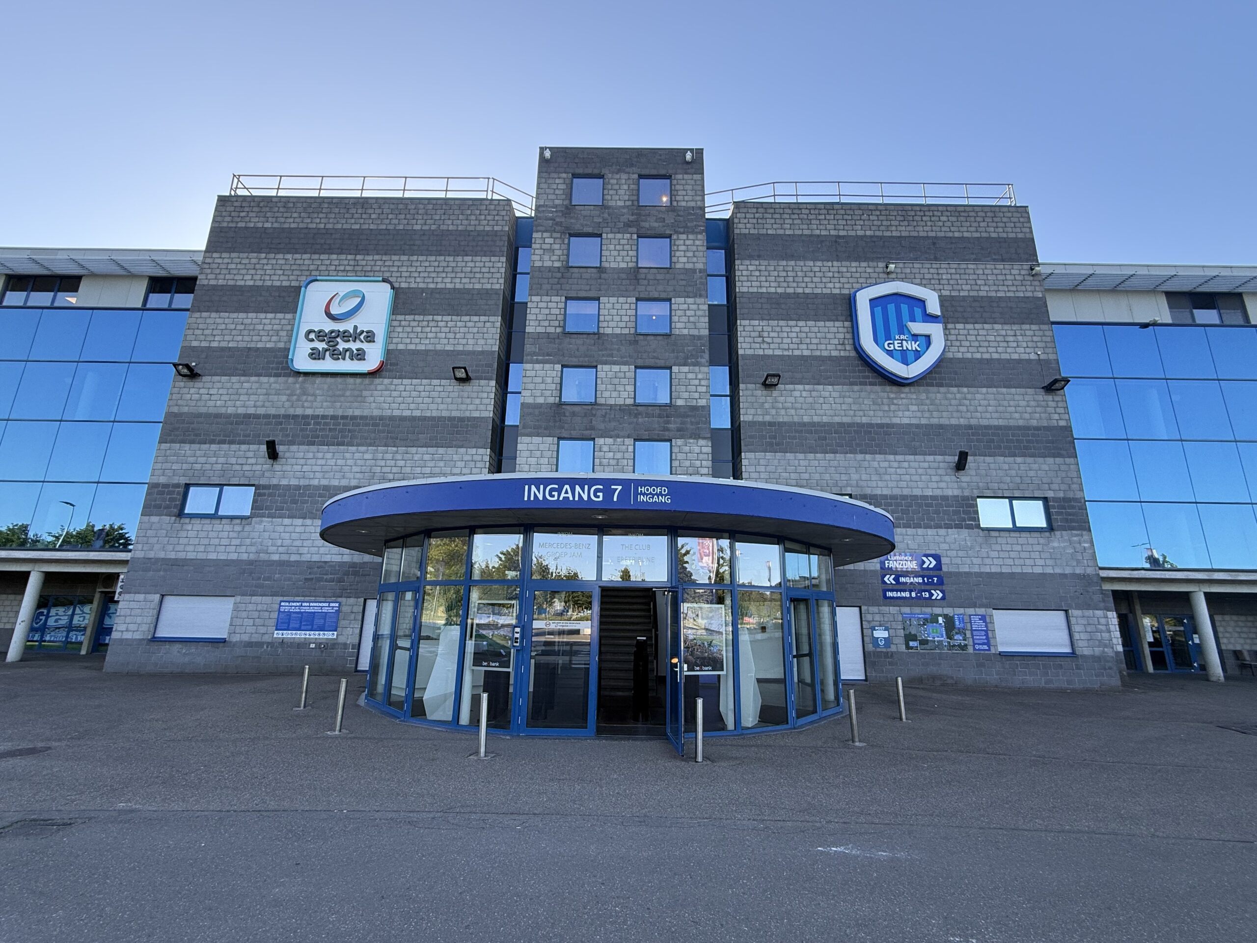 cegeka-arena-el-systems1